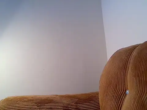 Squirty-doll - Sexy curvy bitch