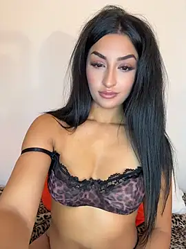 Mia_spicyy - Take your top off🍒