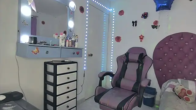Soffy_rosses - Show Ass