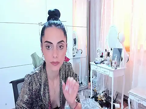 Jessycute28 - obey and get my panties wet