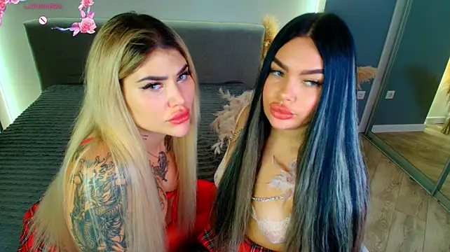 Katerine_Monroe - strip naked together