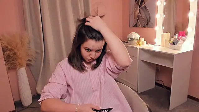 JoellaListi - show heart for u