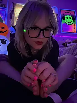 Cutiepiespanks - Tease BOo-ty With Dildo