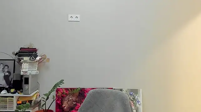 Ailey_chao - show tits