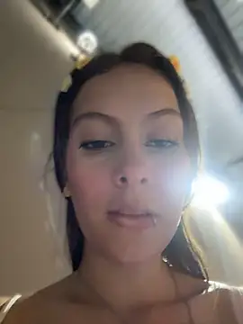 Antonella-rey - FUCK MY ASS WITH BANANA DILDO🍌🍑😈