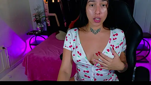MilaSapphire_ - SHOW ASS