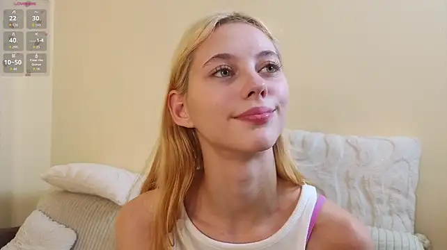 HarriettKitty - TAKE OFF BRA UNDER BLOUSE