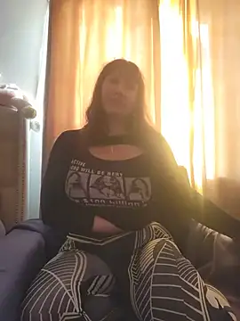 SERAFIMA79 - Show my ass
