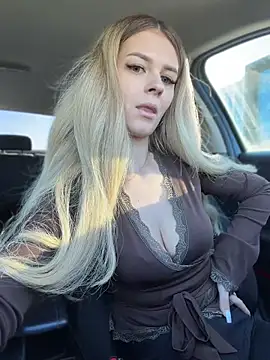 Love_Bri - Make my pussy fucking very wet