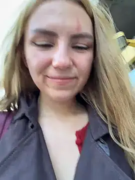 -stray-cat- - grab my tits and press them hard