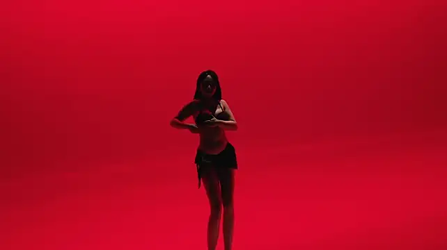 LY-OO1 - 晶晶泳装续舞第二轮