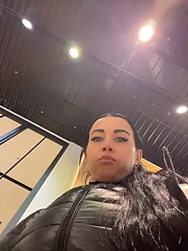 CrazzyChicks - Fuck ass with finger/put plug/walk wth💎
