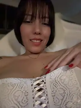 Emmahere - Make me wet 🤤