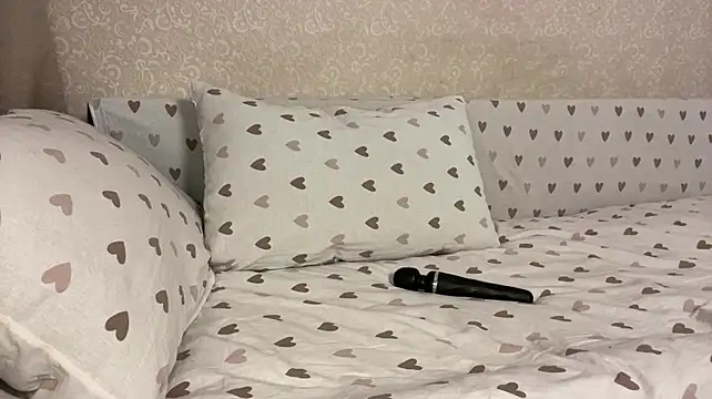 MatthewScheff - Spread my buns close to your face
