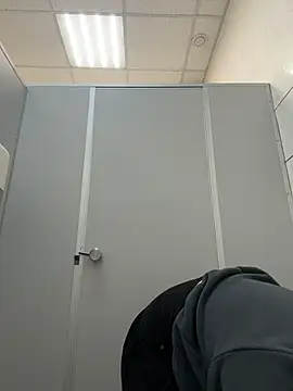 Sunny___Bunny - Risky little moan in mans restroom