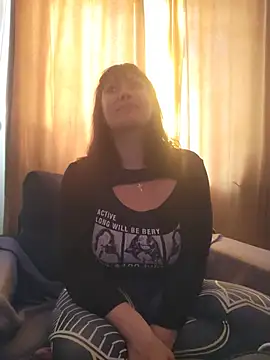 SERAFIMA79 - Show my ass