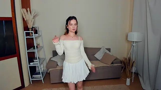 RuthieSaris - Show my tongue