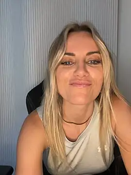 Milla__one - 2 süsse zöpfchen ;)