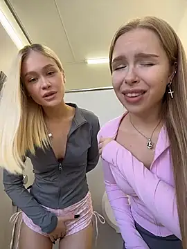Liza_risky - Mandy rub my pussy in panty