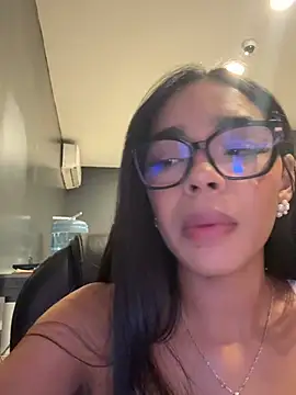 Megan_Clarkson - 2 finger in my ass