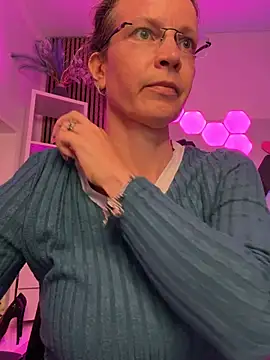 AnnikaRose - Naked Orgasmus