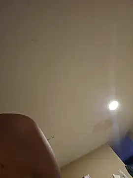 Brenda_Mcfly - 50 SQUATS NAKED + Toy control x2mn🕹️