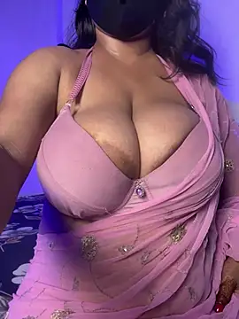 Lovely-Shivani