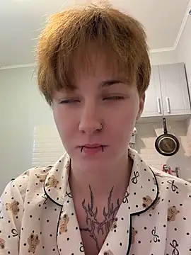 IceMur - dildo in pussy