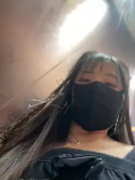 Xiao-mo520 - 美导老师下班兼，咖啡厅偷玩小粉，刺激，超敏感体质，完成目标脱内衣5分钟，不分场合