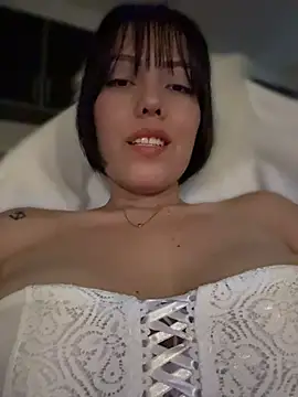 Emmahere - Make me wet 🤤