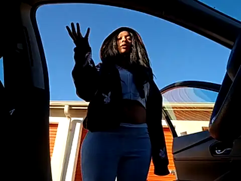 Jeddahdolly - Take my clothes off