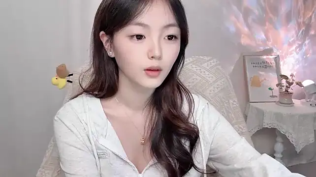 Wenwen8888 - 天气骤降 想你的心频率升高