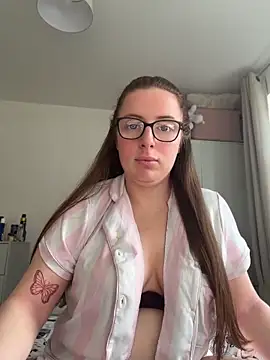 MissPeach26 - Bend over slap ass 5x🥵