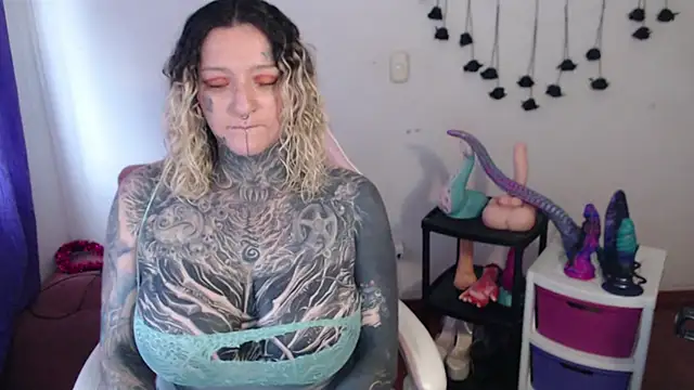 SLOPPYTITSS - pumped, squirt, big toys pussy