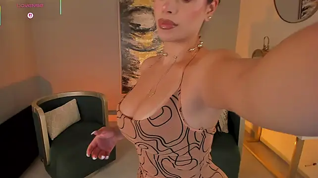 KateSunder - Play boobs