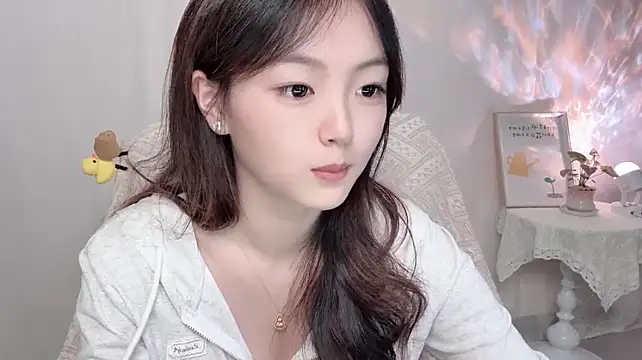 Wenwen8888 - 天气骤降 想你的心频率升高