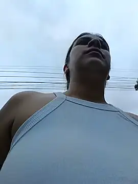MariBelle1 - Show boobs herr