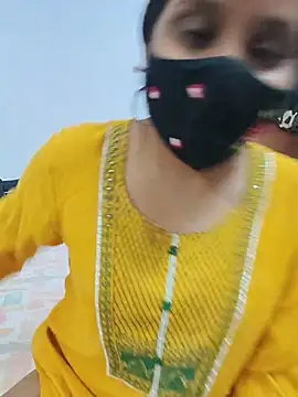 Your___Riya - Pussy flash in public 🌺💋