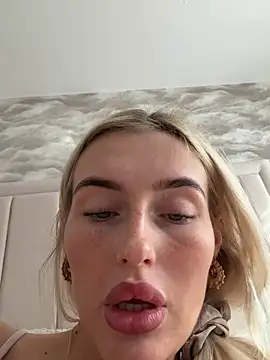 Blondetart69
