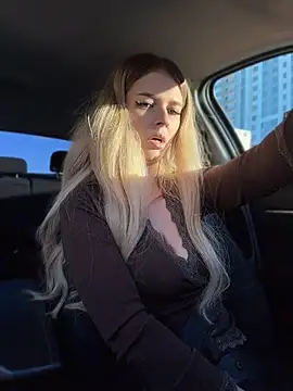 Love_Bri - Make my pussy fucking very wet