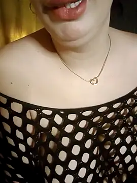 Kamilia_sexy - اي شيء بدك اطلبه من قائمة بقشيش 💋🤗