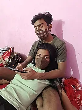 Hotty_couple12 - Boobs show baby 💧