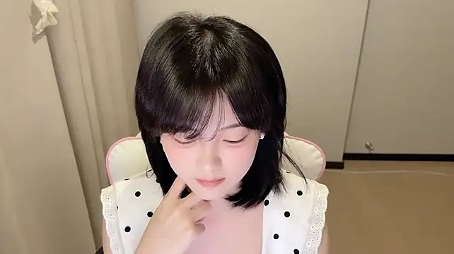 max688
