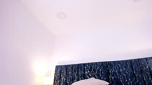 Katte_landerr - sexi dance
