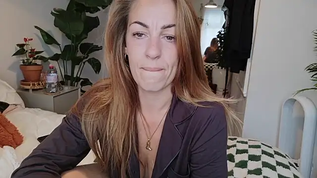 Edenfox- - LAST TIPPER WINS 4 MIN TOY CONTROL