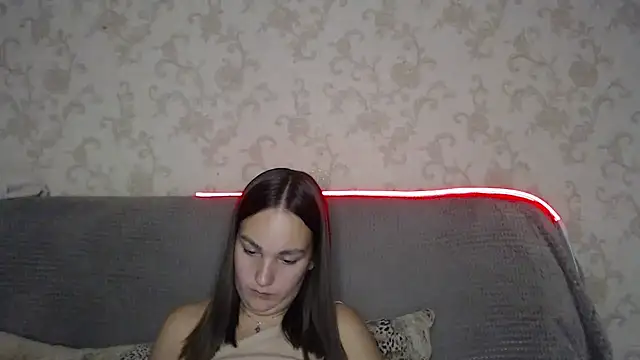 TastyGyrl - Show something big