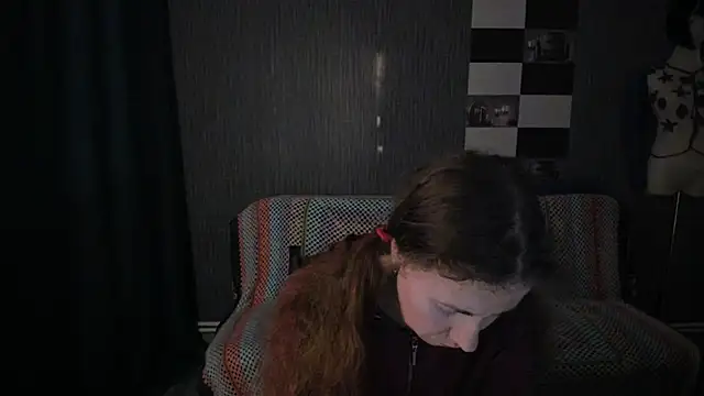 Pa1e_pr1ncess - topless 3 minutes