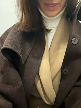 -AngelAri- - Last tipper gets 114 paid profile vids