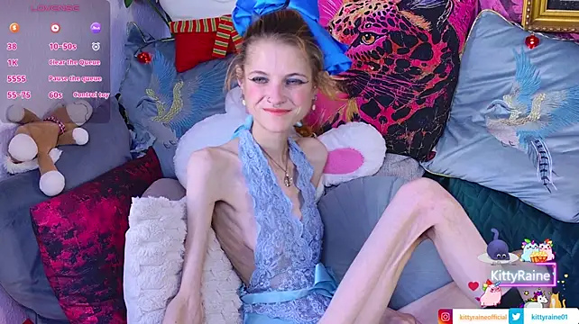 KittyRaine - sexy pics for last tipper