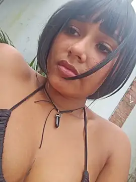 Andrea_Mcfly - Big & noisy SQUIRT 💦 in your face 🥵